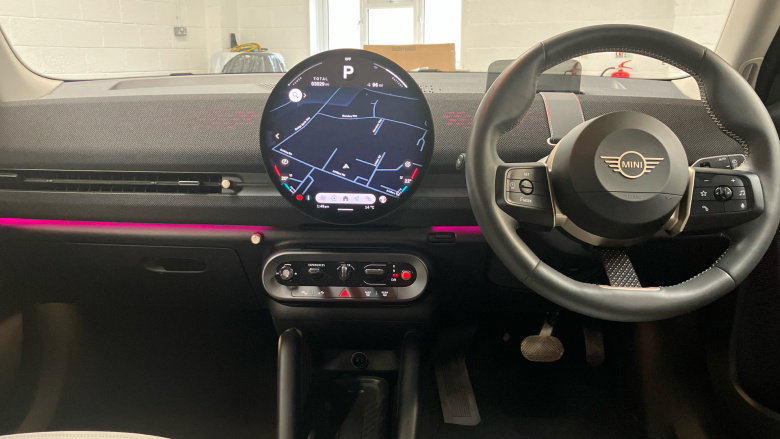 MINI Aceman 135kW E Classic 43kWh 5dr Auto Electric Hatchback